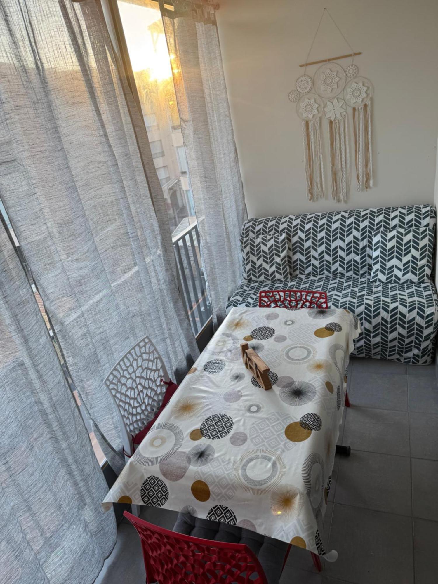 Cosy Entre Port Et Cap
